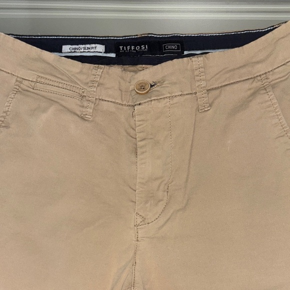 Men's Tan Chino Pants - Picture 1 of 2
